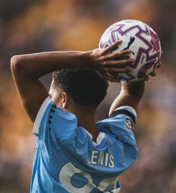 邮报：刘易斯上周说不想离队，与维亚纳会面48小时内谈妥续约